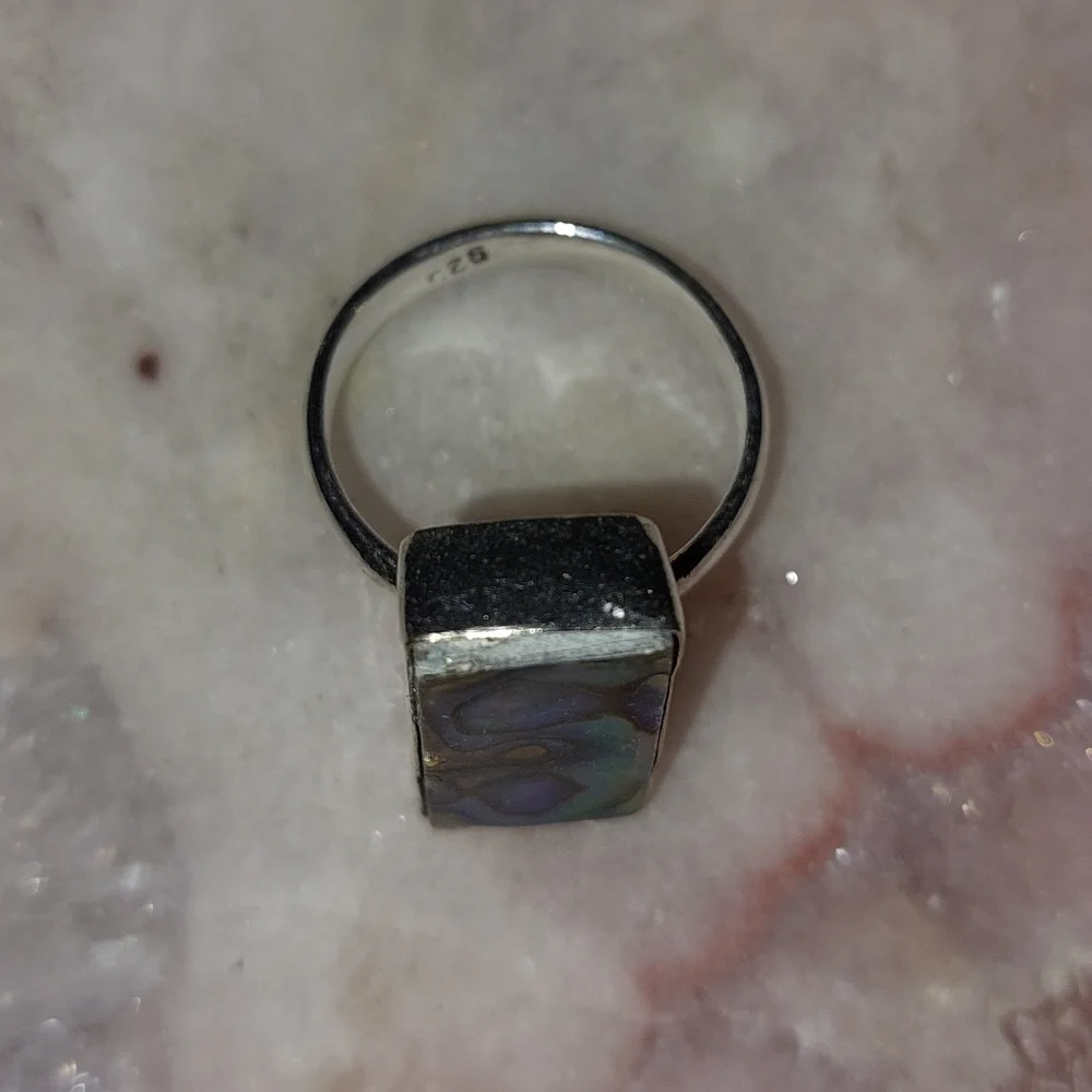 Abalone Shell 🐚 Ring Size 8.75 - Picture 3 of 5